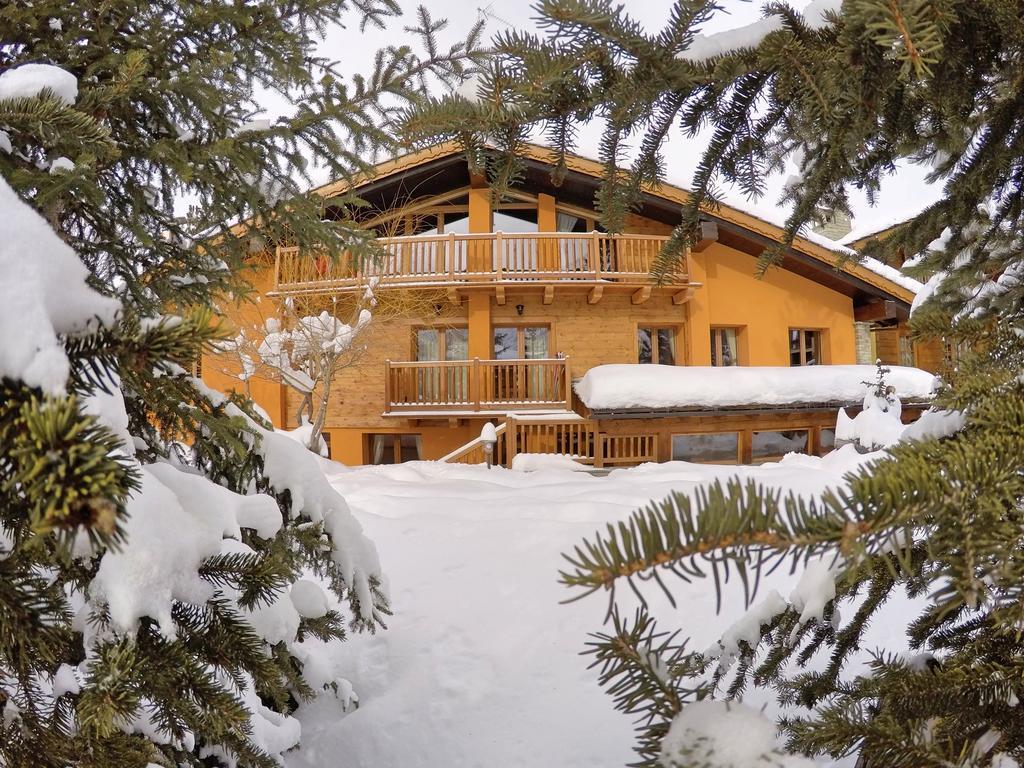 Chalet Alpina Hotel & Apartments La Thuile Luaran gambar