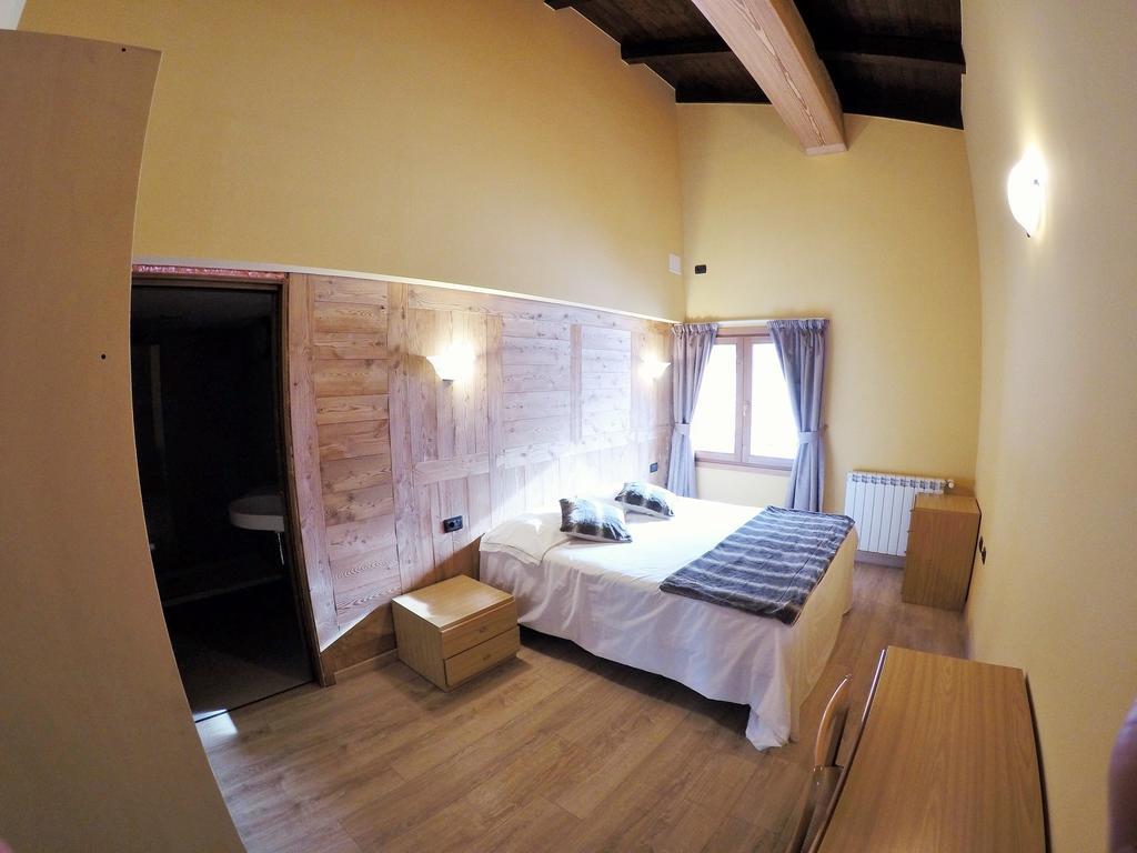 Chalet Alpina Hotel & Apartments La Thuile Luaran gambar